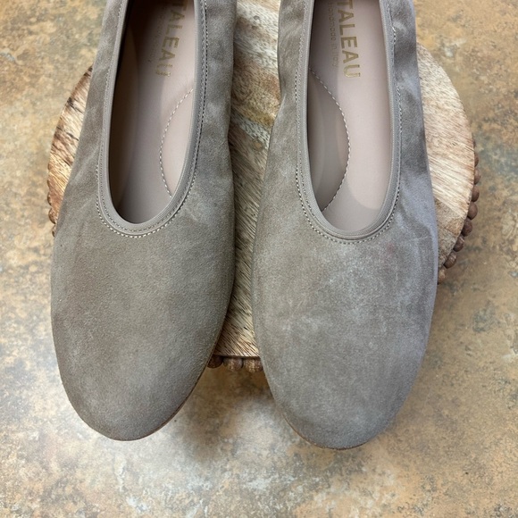 Staley Mara Taupe Suede Flex Ballet Flats - Picture 3 of 10